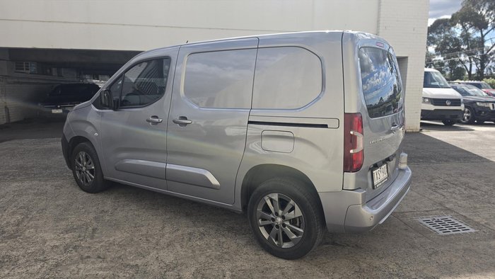 2023 Peugeot Partner Pro