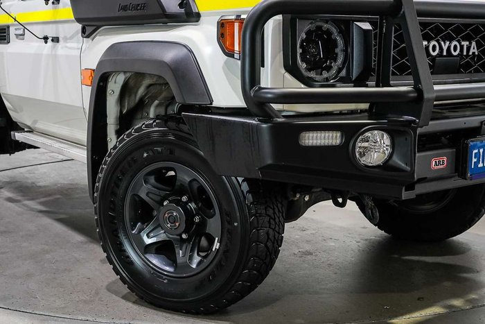2024 Toyota Landcruiser GXL