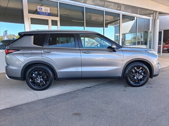 2021 Mitsubishi Outlander LS