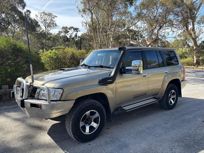 2010 Nissan Patrol ST