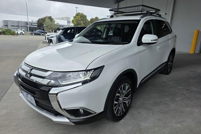2017 Mitsubishi Outlander LS