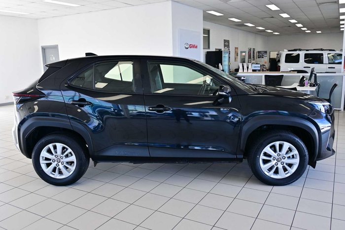 2024 Toyota Yaris Cross GX