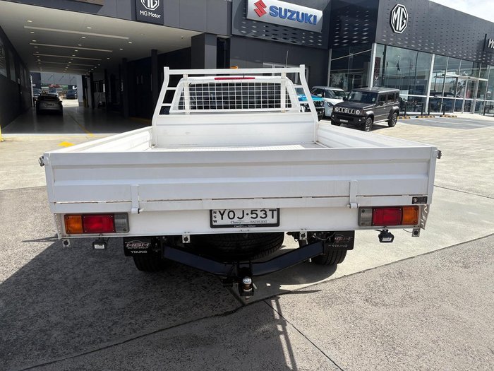 2021 Nissan Navara SL