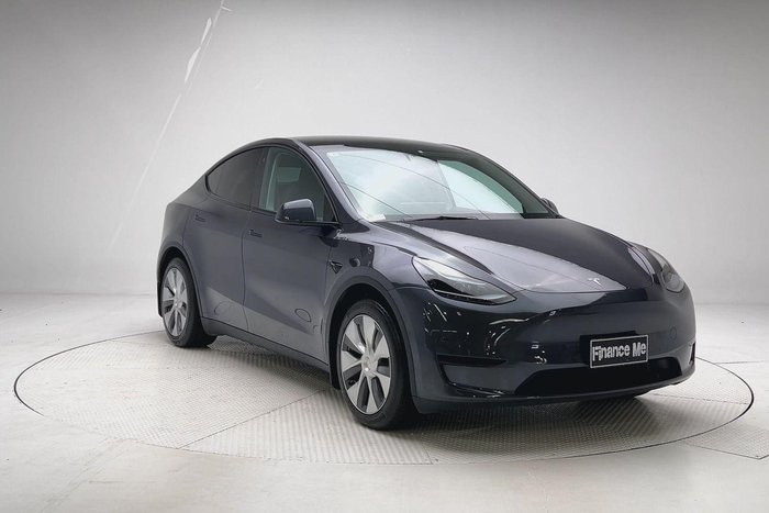 2023 Tesla Model Y Rear-Wheel Drive
