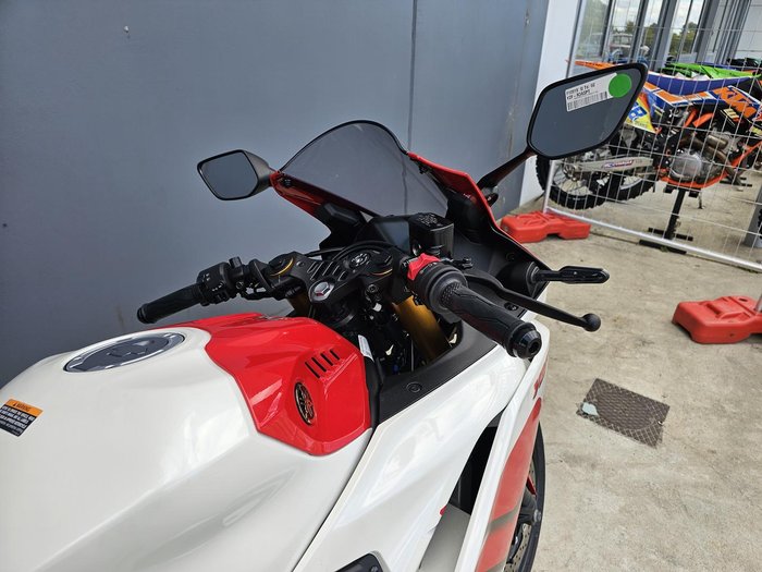 2026 Yamaha YZF-R3 70th Anniversary R3 White