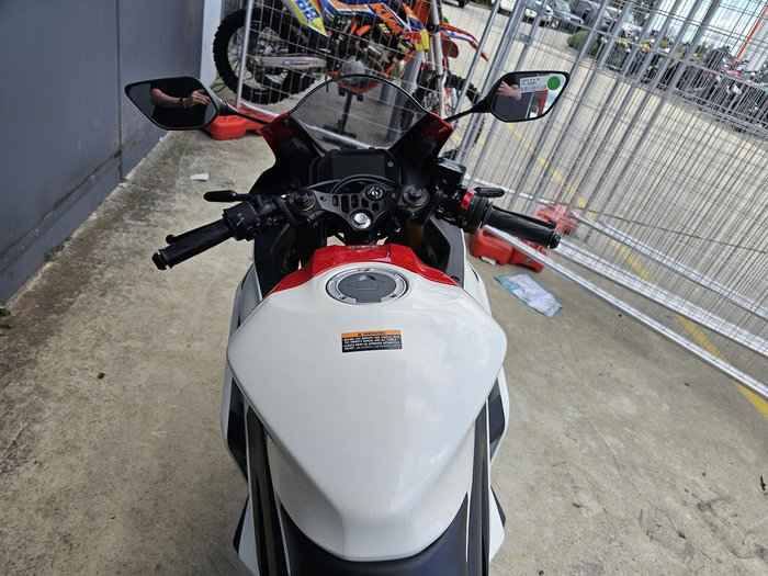 2026 Yamaha YZF-R3 70th Anniversary R3 White