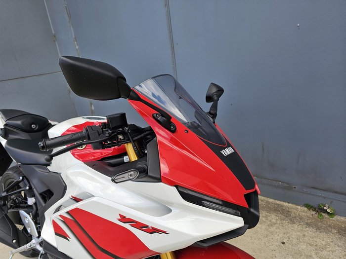 2026 Yamaha YZF-R3 70th Anniversary R3 White