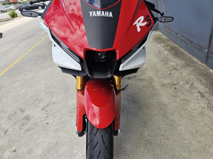 2026 Yamaha YZF-R3 70th Anniversary R3 White