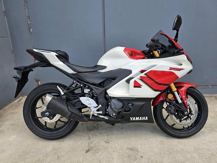 2026 Yamaha YZF-R3 70th Anniversary R3 White