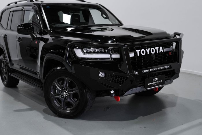 2025 Toyota Landcruiser GR Sport