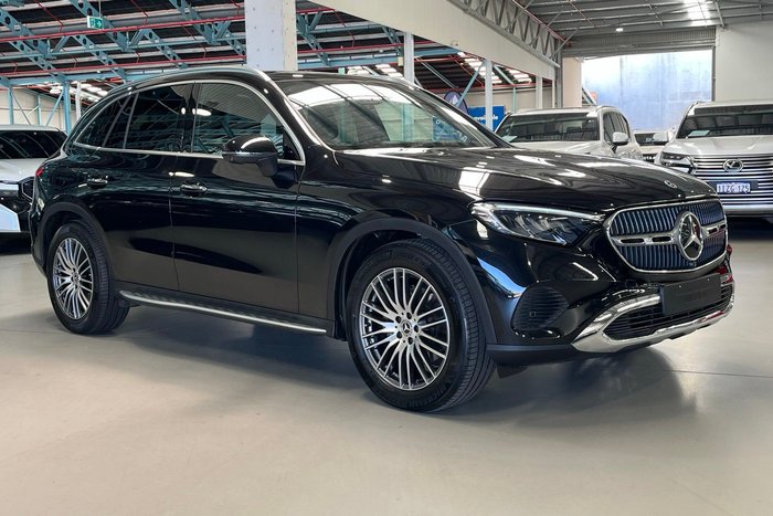 2025 Mercedes-Benz GLC-Class