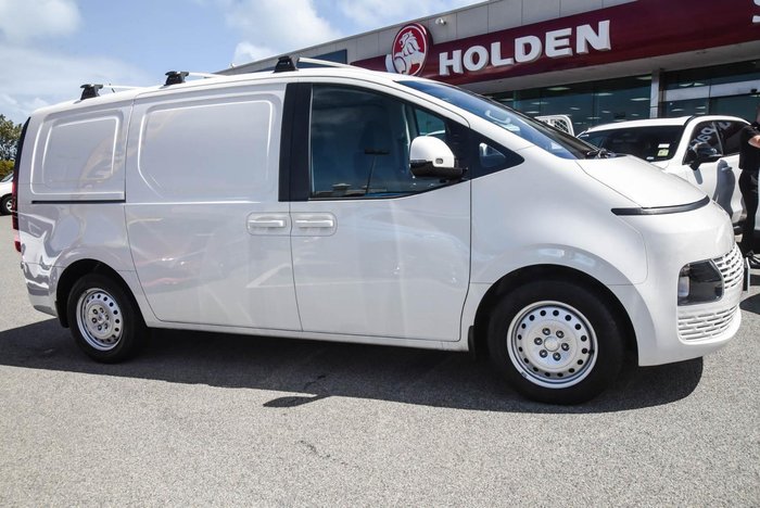 2024 Hyundai STARIA LOAD