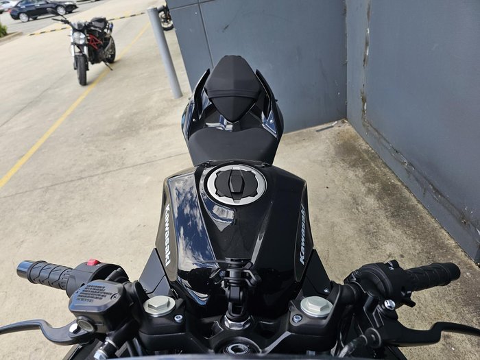 2021 Kawasaki Ninja 400 (EX400G) Ninja Grey
