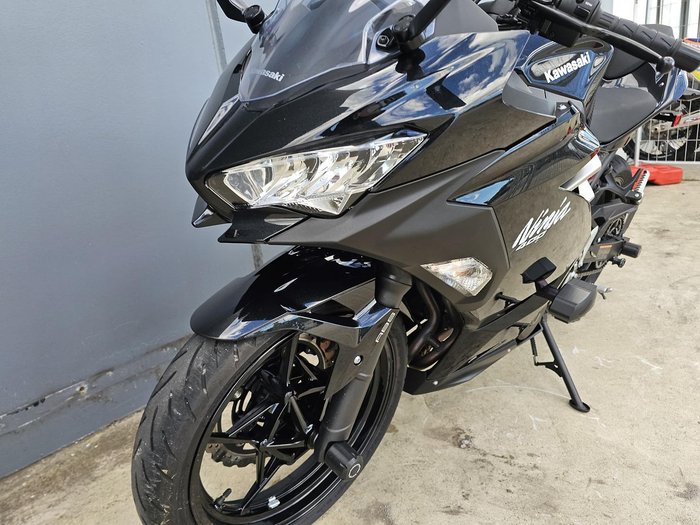 2021 Kawasaki Ninja 400 (EX400G) Ninja Grey