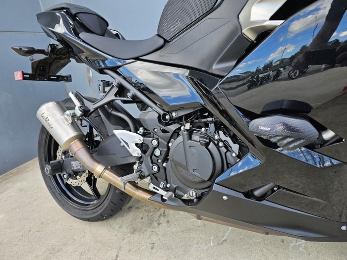 2021 Kawasaki Ninja 400 (EX400G) Ninja Grey
