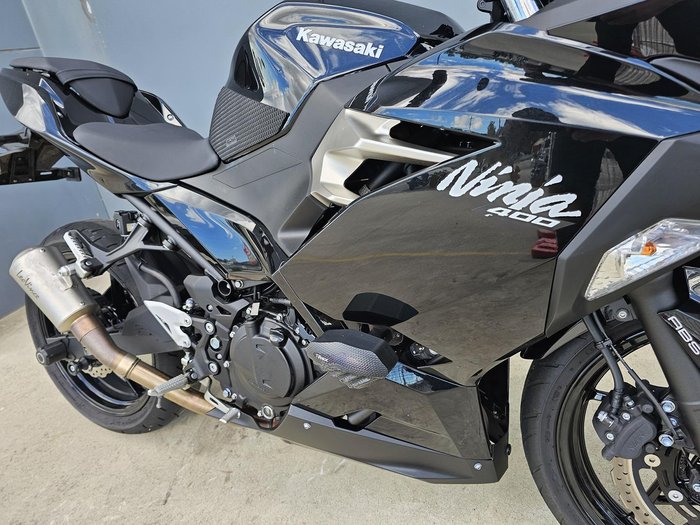 2021 Kawasaki Ninja 400 (EX400G) Ninja Grey