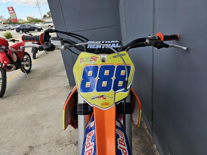 2015 KTM 250 SX-F SX-F Orange
