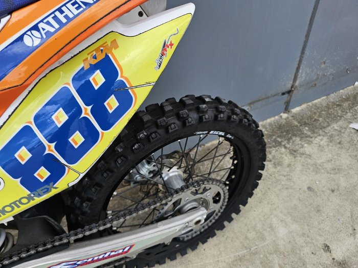 2015 KTM 250 SX-F SX-F Orange