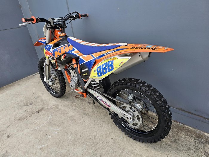 2015 KTM 250 SX-F SX-F Orange