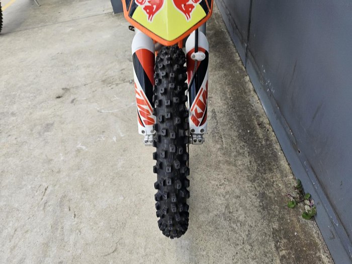 2015 KTM 250 SX-F SX-F Orange