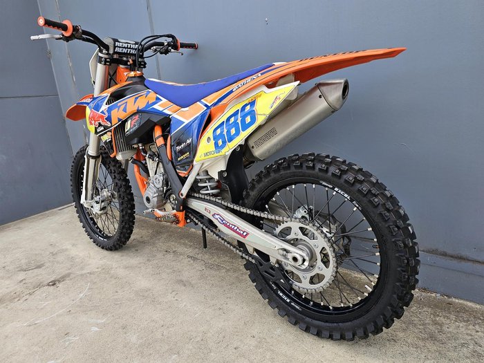 2015 KTM 250 SX-F SX-F Orange
