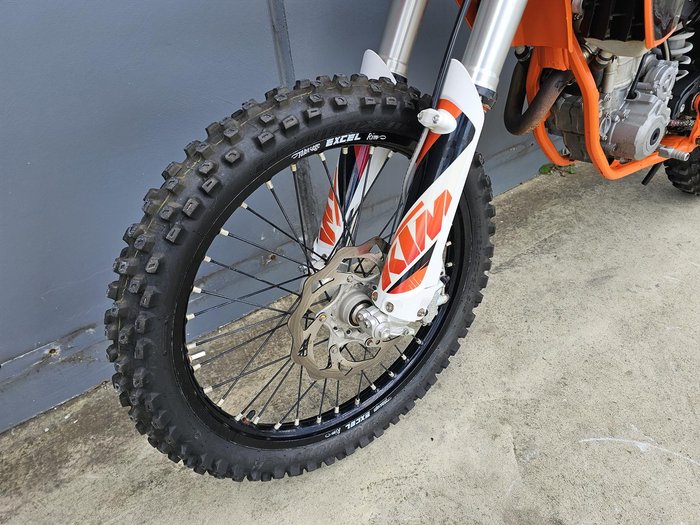 2015 KTM 250 SX-F SX-F Orange