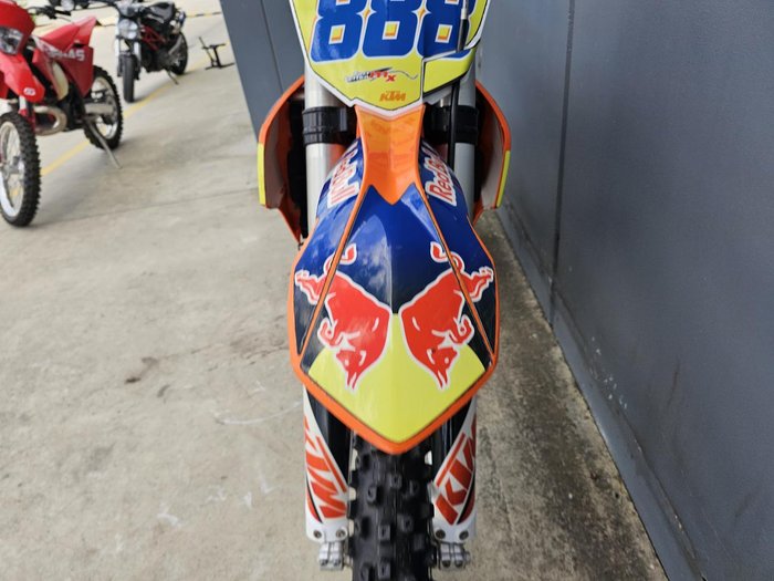 2015 KTM 250 SX-F SX-F Orange