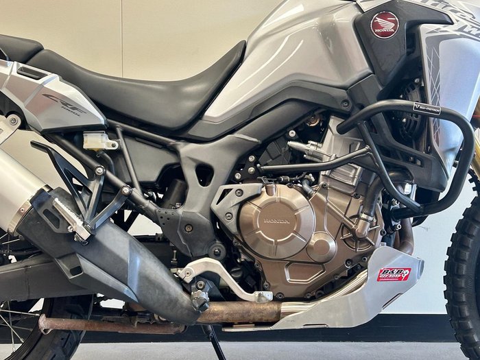 2016 Honda Africa Twin (CRF1000L) Africa Twin Silver