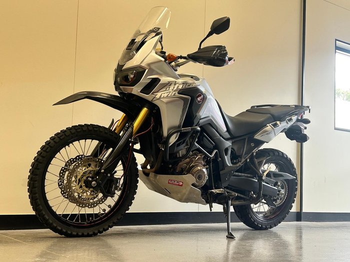 2016 Honda Africa Twin (CRF1000L) Africa Twin Silver