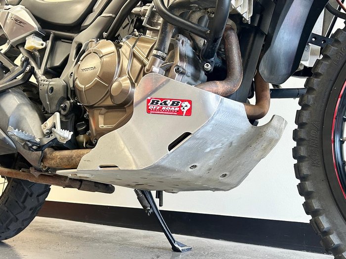 2016 Honda Africa Twin (CRF1000L) Africa Twin Silver