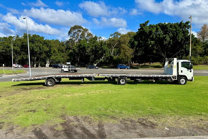 2012 Isuzu F Series