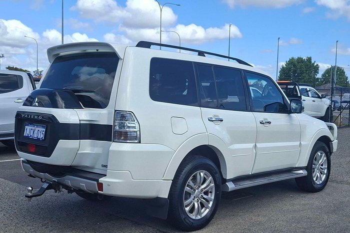 2019 Mitsubishi Pajero