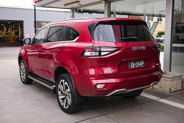 2021 Isuzu MU-X LS-T