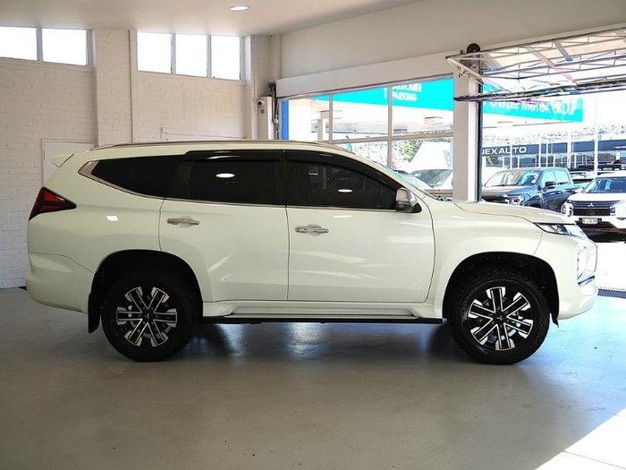 2022 Mitsubishi Pajero Sport Exceed