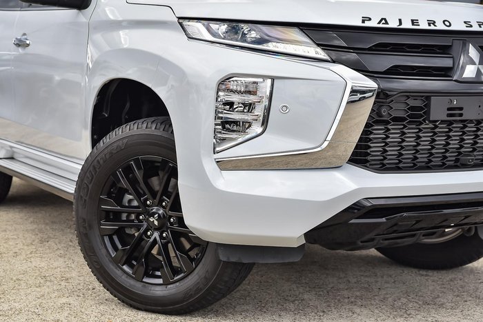 2022 Mitsubishi Pajero Sport GSR