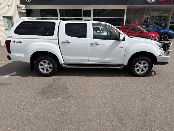 2018 Isuzu D-MAX LS-M