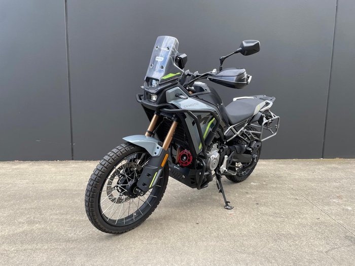2024 CFMOTO 450MT