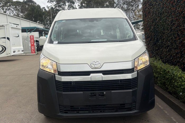 2020 Toyota Hiace Commuter