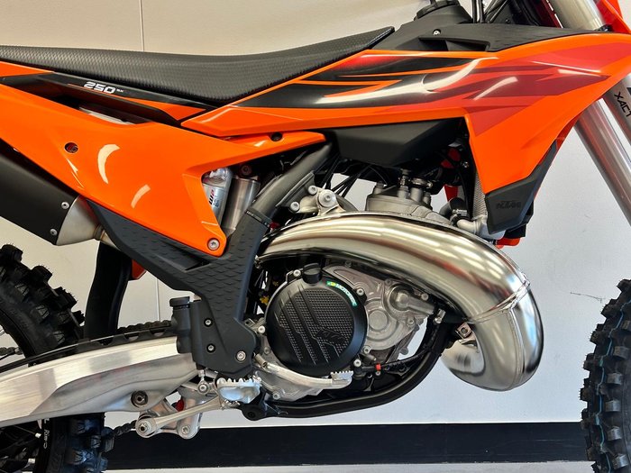 2026 KTM 250 SX SX Orange