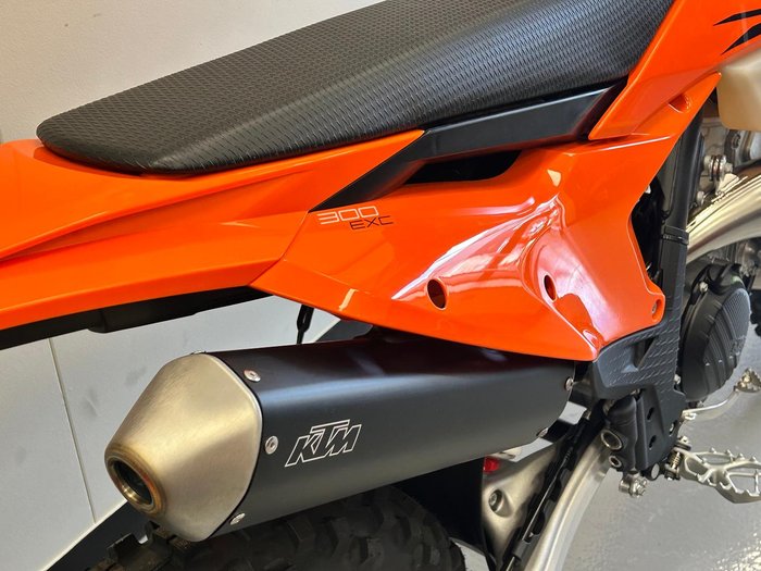 2026 KTM 300 EXC TBI EXC TBI Orange