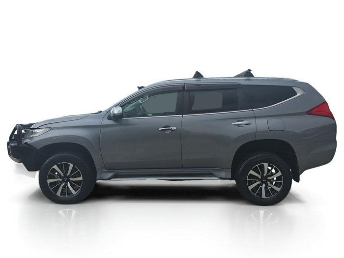 2016 Mitsubishi Pajero Sport GLS
