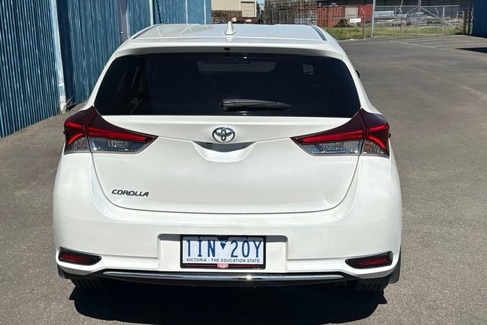 2016 Toyota Corolla Ascent Sport