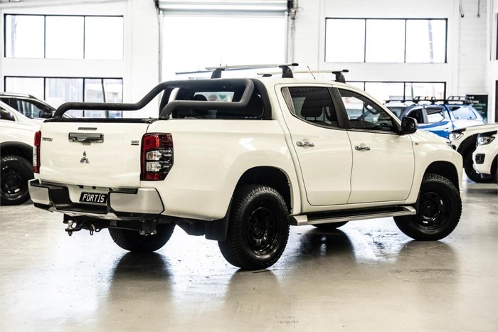 2021 Mitsubishi Triton GLX-R