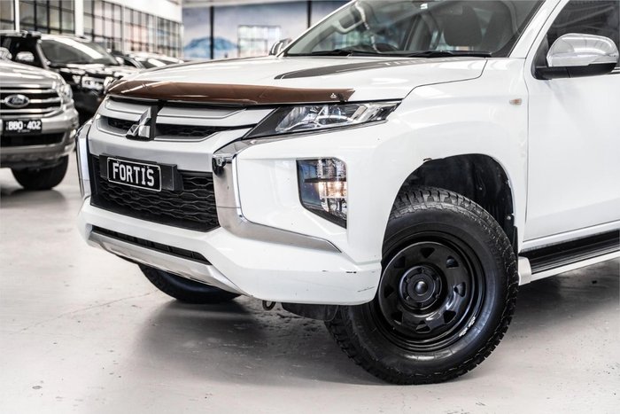 2021 Mitsubishi Triton GLX-R