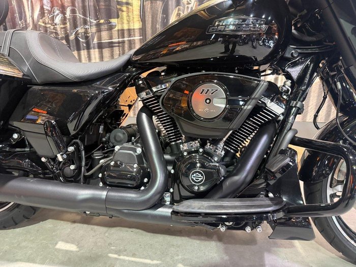 2026 Harley-Davidson Street Glide 117 (FLHX)