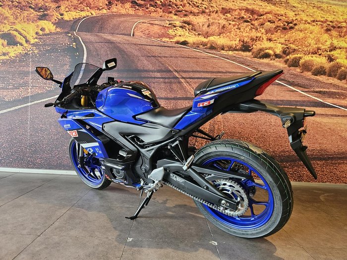 2026 Yamaha YZF-R3 R3 Blue