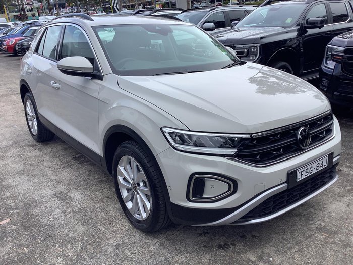 2025 Volkswagen T-Roc
