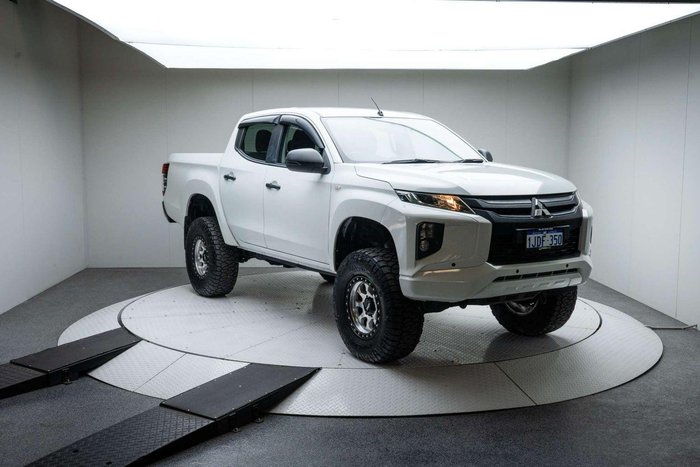 2019 Mitsubishi Triton