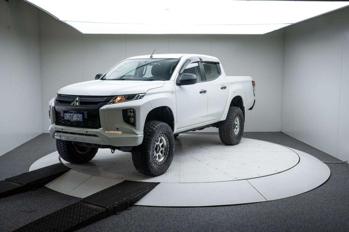 2019 Mitsubishi Triton