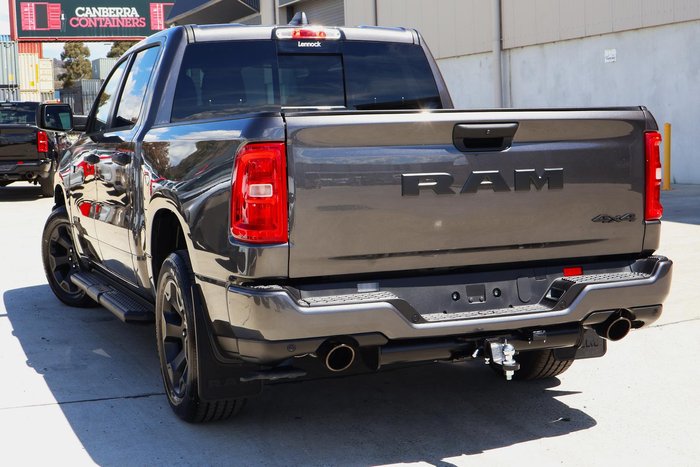 2026 RAM 1500 Express Black Edition Hurricane SO